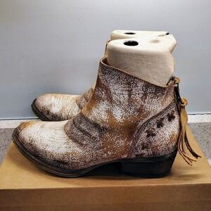 Circle‎ G Western Boots Womens Size 9 Distressed Leather Zipper Ankle Boots